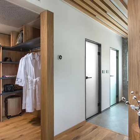 Wine & Chukara 特里亚夫纳