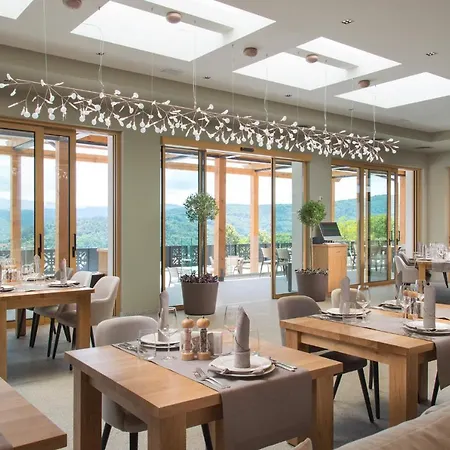 Wine & Chukara 酒店