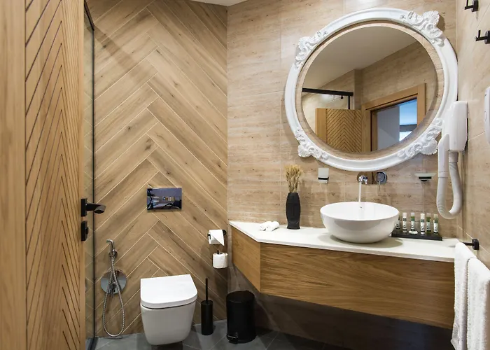 Wine & Chukara Otel Tryavna